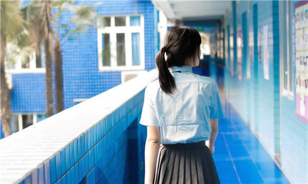 萨嘎如何找到一个可以帮助我生孩子的女人？