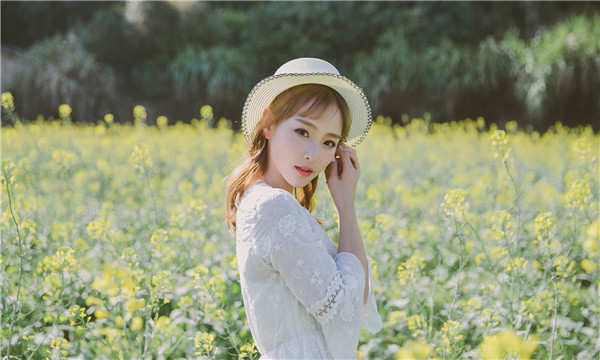 萨嘎标题：想找个女人帮忙生孩子的有效解决方案，助您圆梦家庭